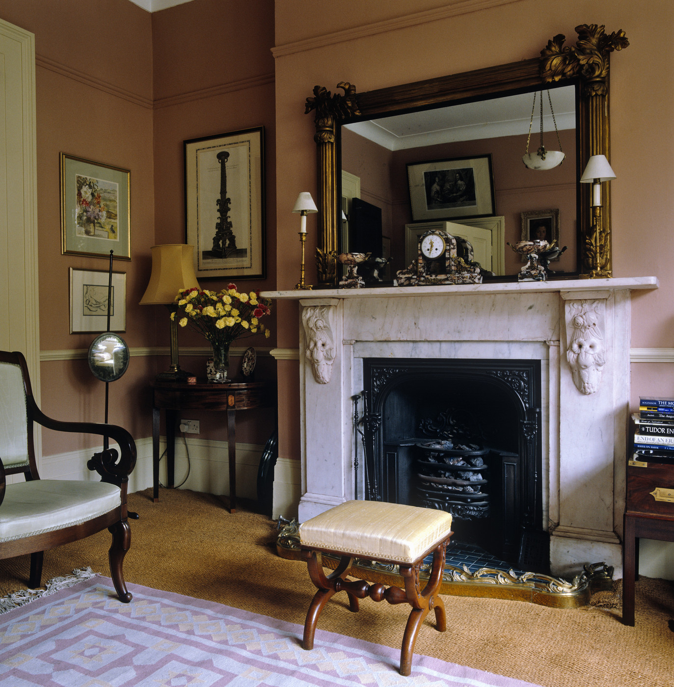Living Room Designing ideas: Fancy Living Room Sofa Furniture